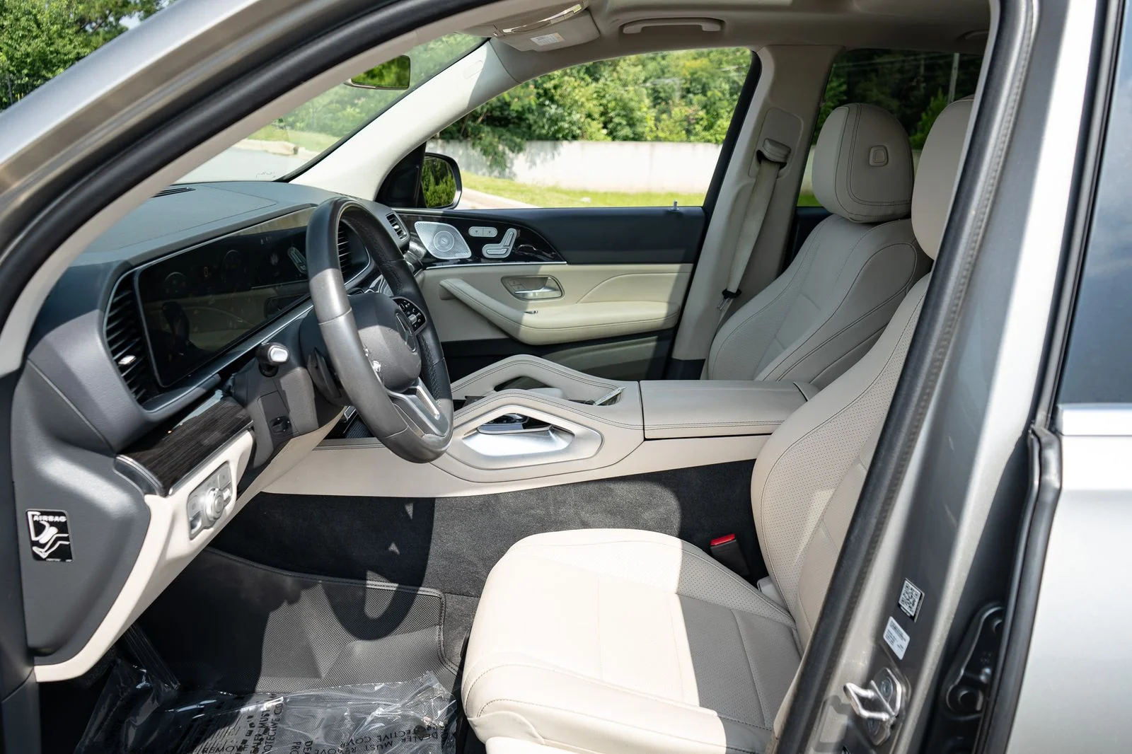 Used 2020 Silver Mercedes-Benz GLE 350 image 14
