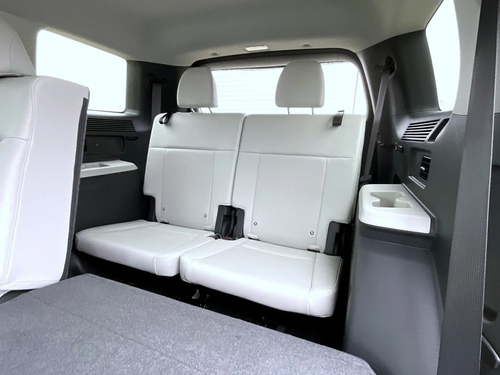 New 2026 Blue Hyundai SEL image 21