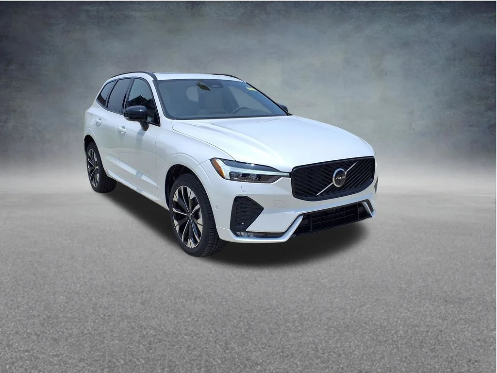 2026 Volvo XC60 Plus