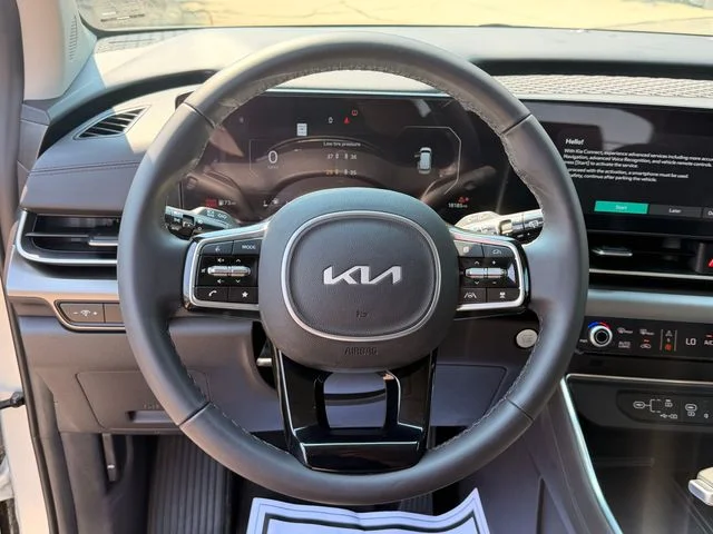 Certified Used 2025 Ivory Kia SX image 14