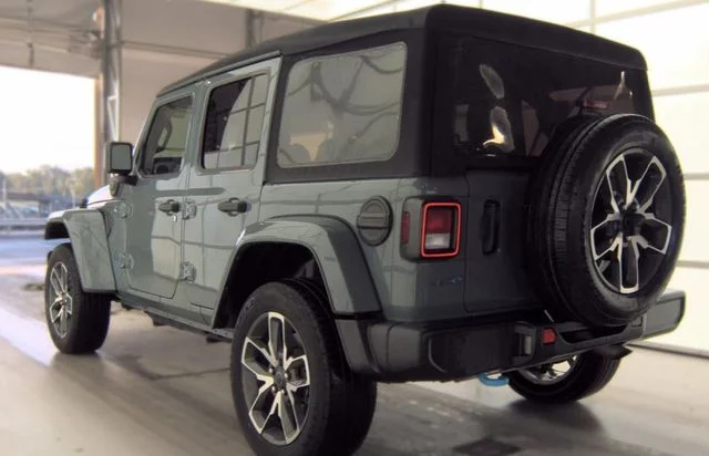 Used 2024 Gray Jeep Sport S 4xe image 2