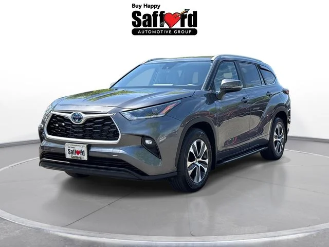 2024 Toyota Highlander Hybrid XLE