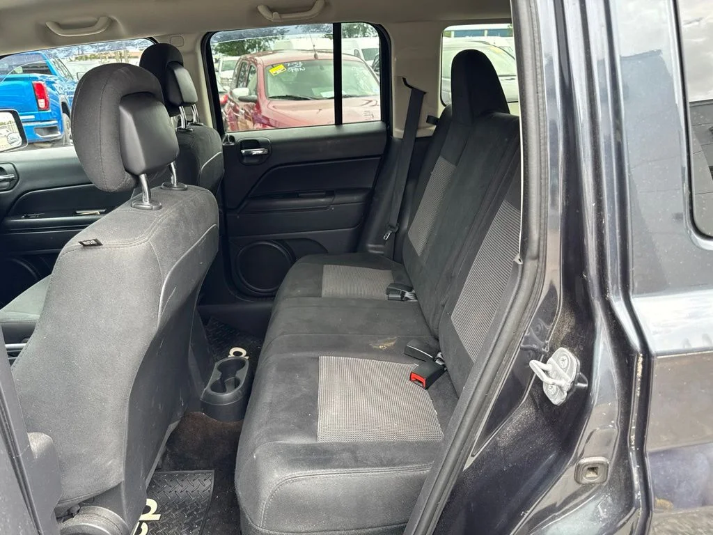 Used 2014 Gray Jeep Sport image 14