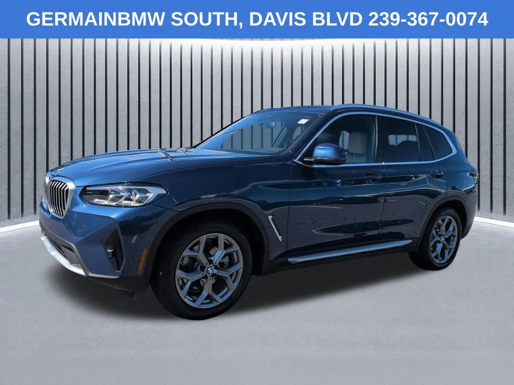 2022 BMW X3 sDrive30i's photo