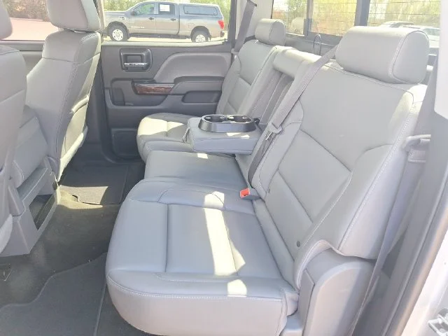 Used 2017 Silver GMC SLT image 14