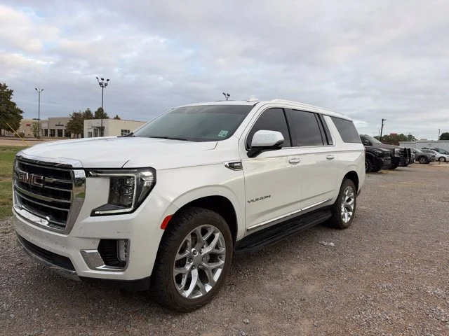 Certified Used 2023 White GMC SLT image 5