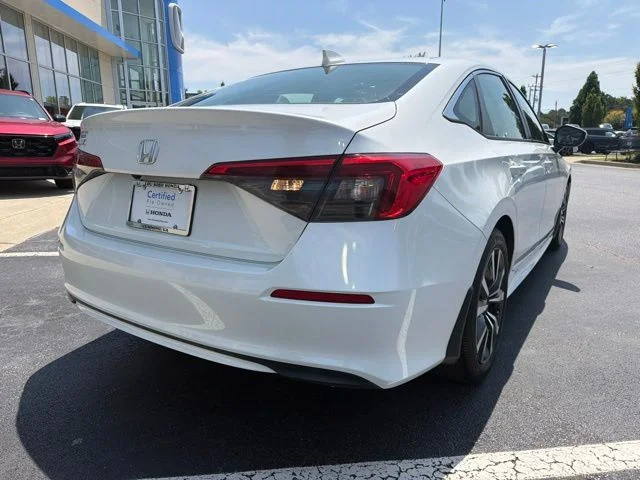 Used 2022 Platinum White Pearl Honda EX image 6