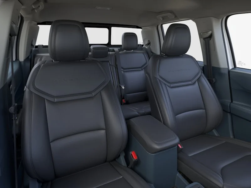 New 2025 Oxford White Ford Lariat® image 10