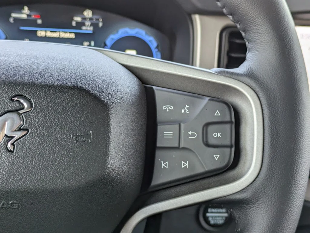 New 2026 Avalanche Gray Ford Outer Banks image 27