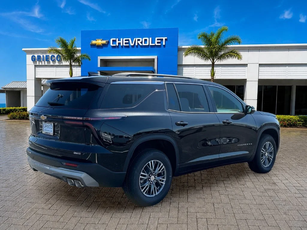 New 2027 Mosaic Black Metallic Chevrolet LT image 7