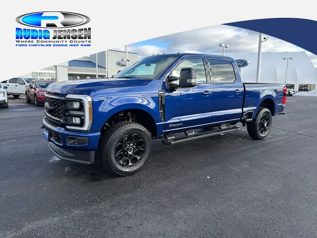 2026 Ford Super Duty F-350® Lariat®
