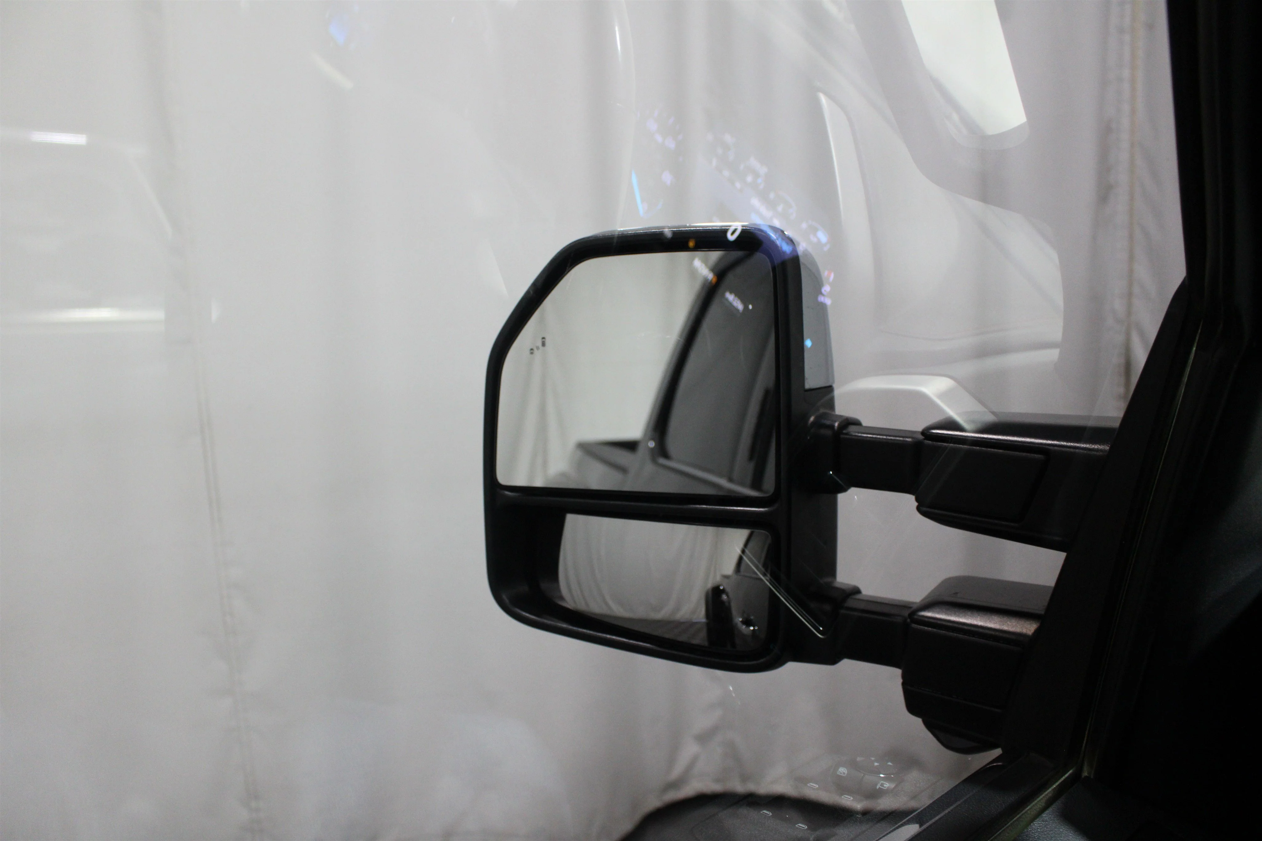 2022 Ford F-350 Super Duty Platinum - Photo 22