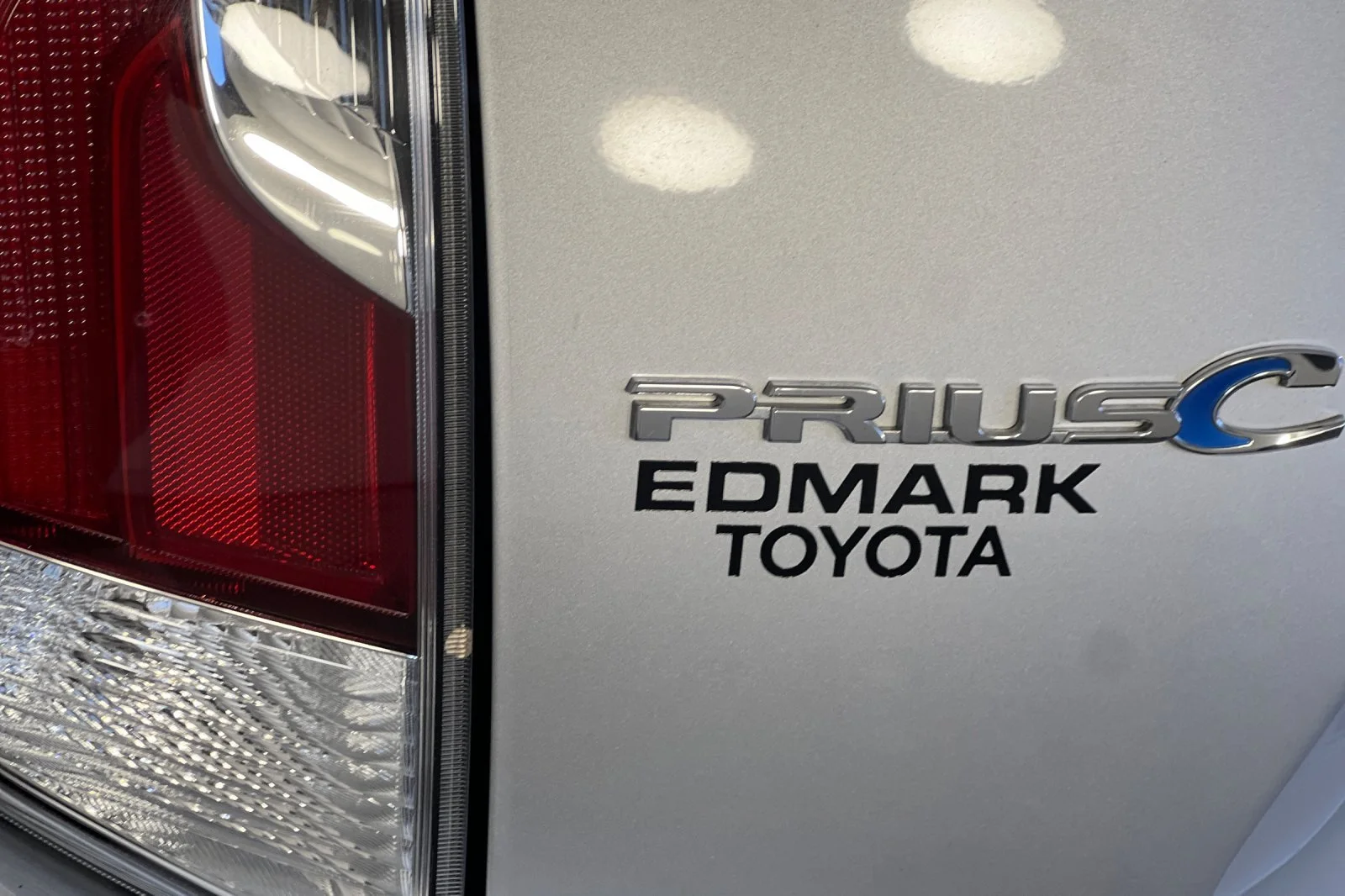 Used 2016 Classic Silver Metallic Toyota Four image 32