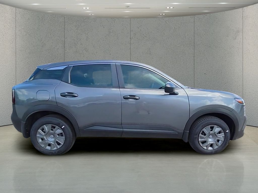 Used 2026 Gray Nissan S image 6