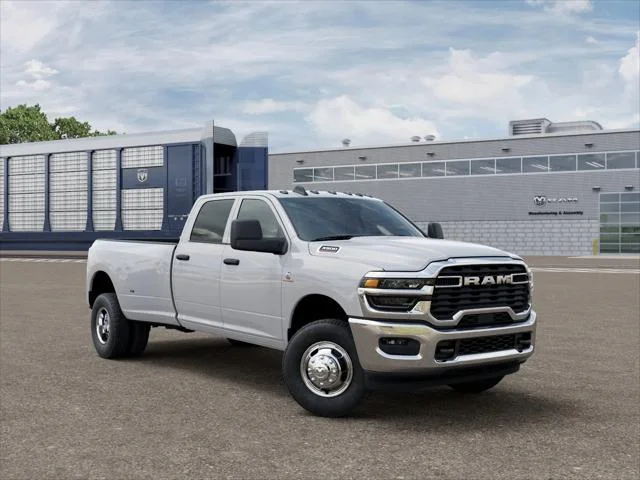 New 2026 Bright White Clear-Coat Exterior Paint RAM Tradesman image 3