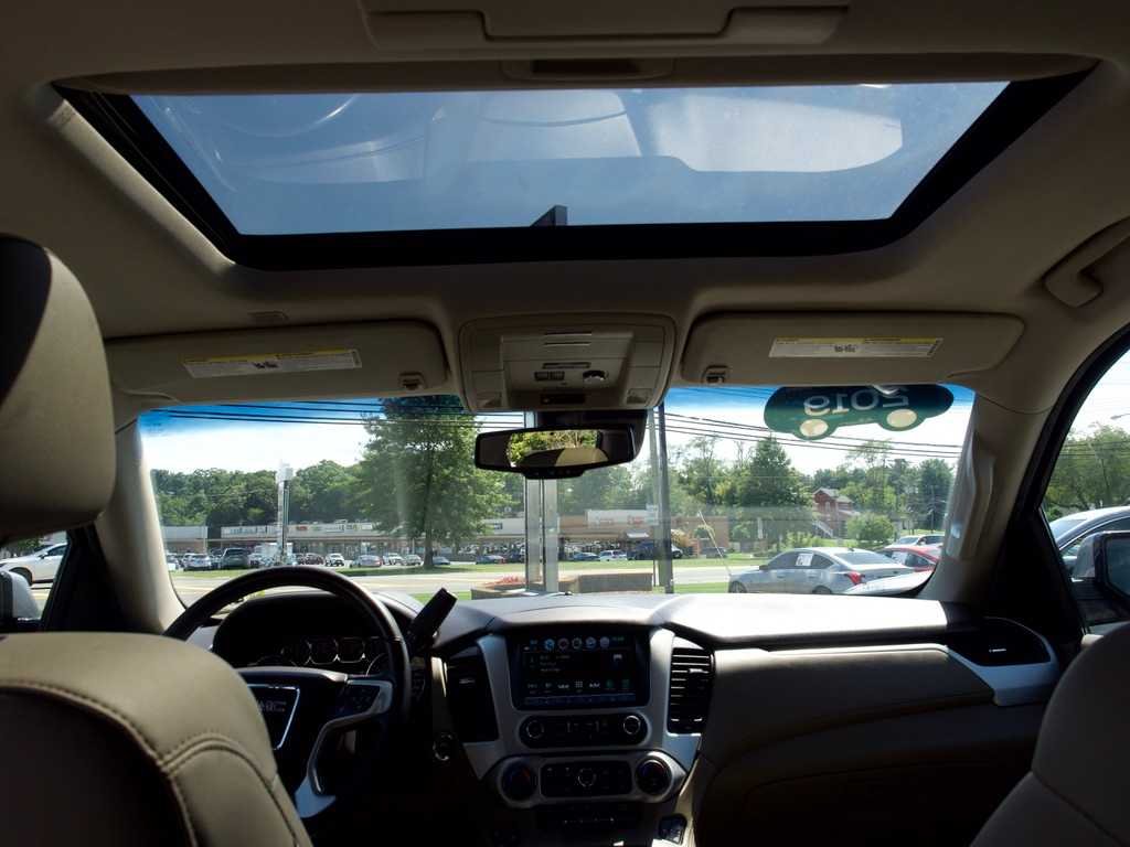 2019 GMC Yukon SLT - Photo 25