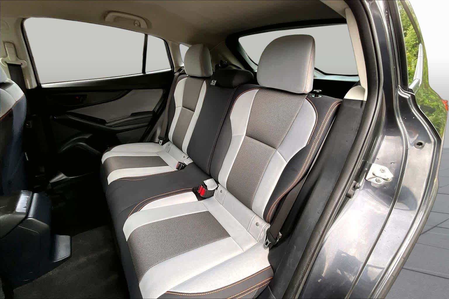 Used 2018 Dark Gray Metallic Subaru Premium image 21