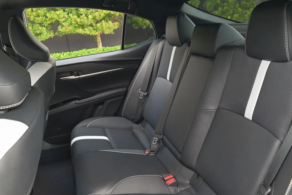 Used 2025 Gray Toyota SE image 9