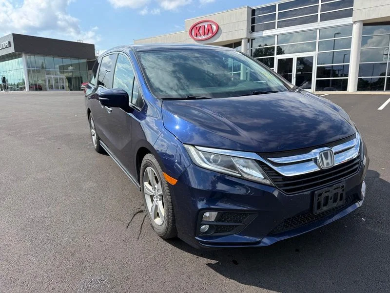 Used 2018  Honda EX image 4