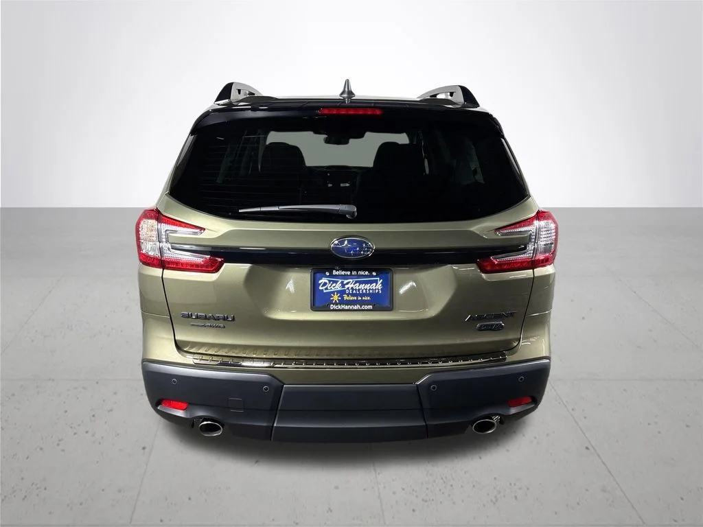 New 2026 AUTUMN GREEN METALLIC Subaru Onyx Edition Touring 7-Passenger image 7