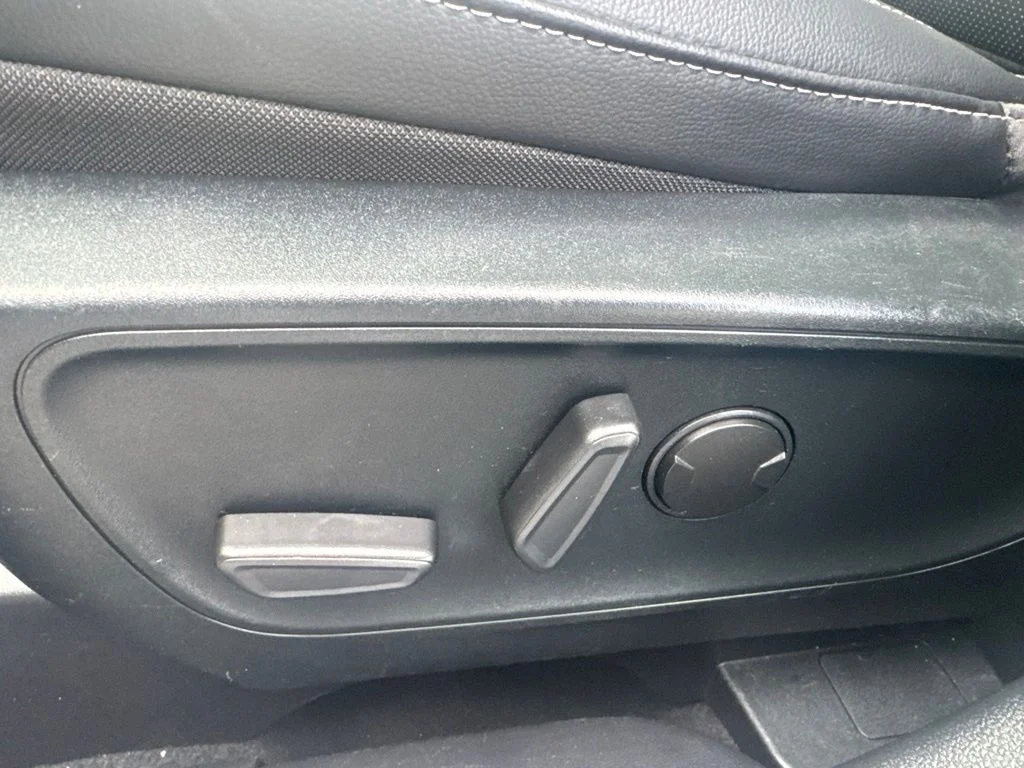 Certified Used 2020 Ingot Silver Ford SEL image 14