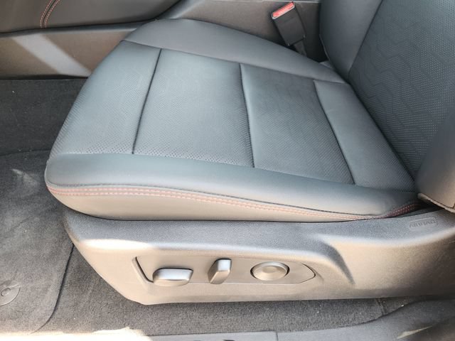 2026 Chevrolet Colorado Z71 - Photo 25