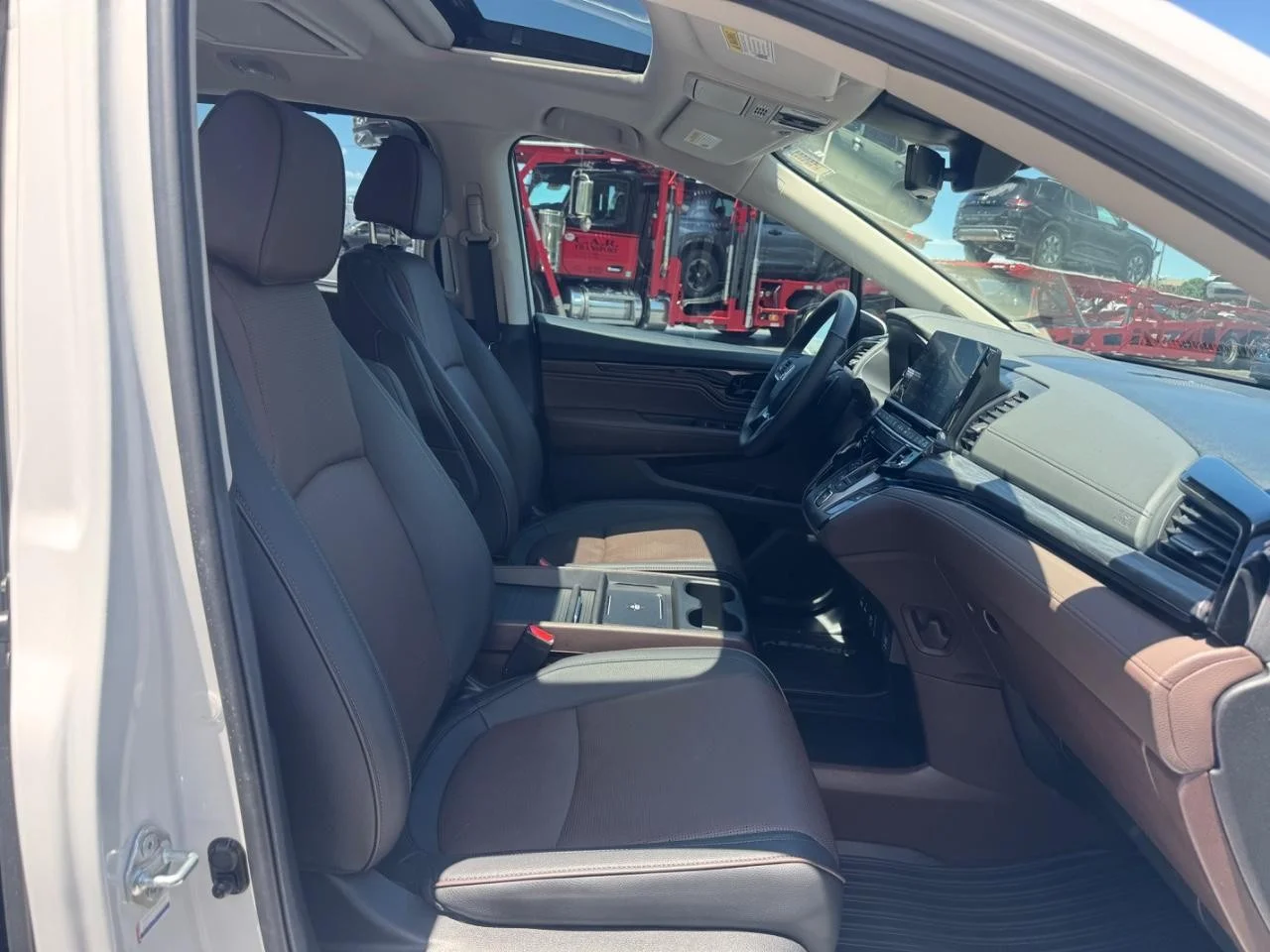 2026 Honda Odyssey Elite - Photo 19