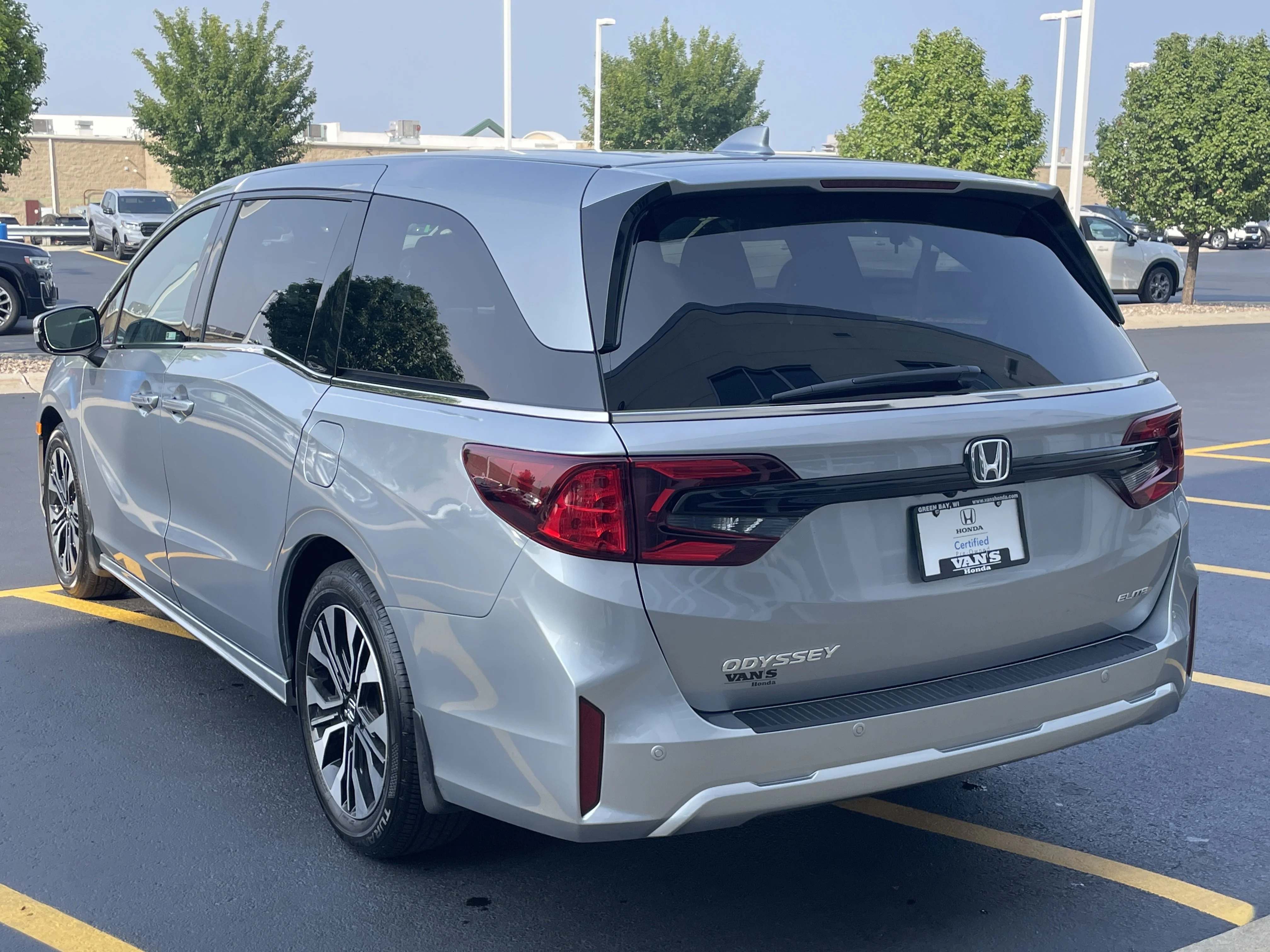2026 Honda Odyssey Elite - Photo 8