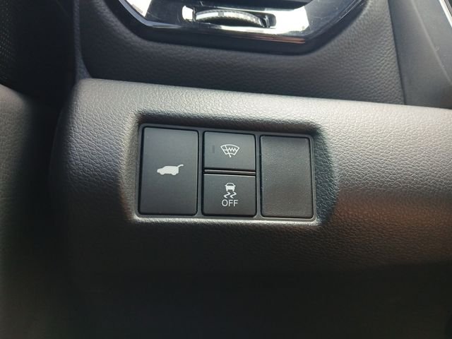 Used 2025 White Honda Black Edition image 31