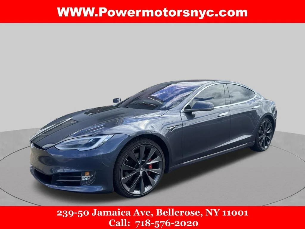 2020 Tesla Model S Performance's photo