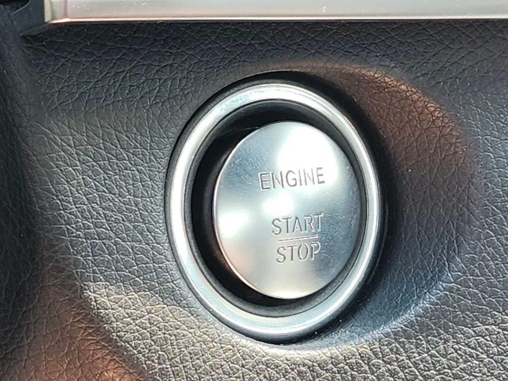 Used 2016  Mercedes-Benz E 350 image 32