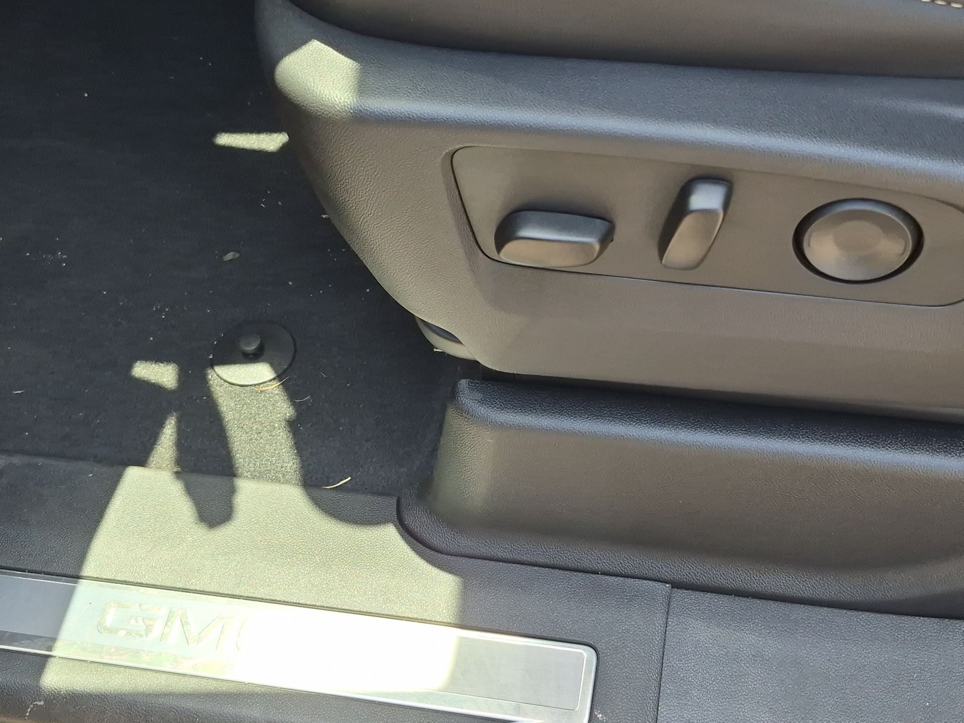 2026 GMC Yukon XL Elevation - Photo 36