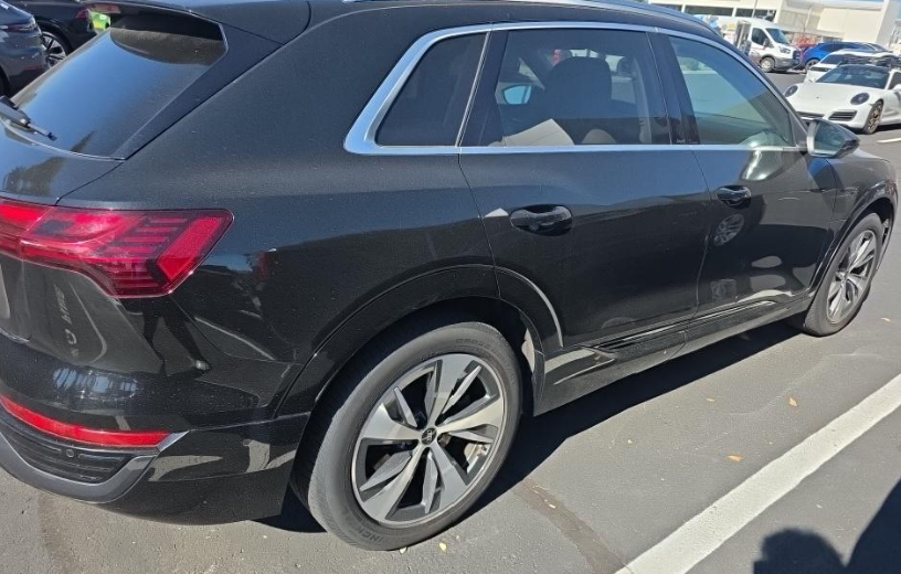 Used 2024 Black Audi Premium Plus image 8
