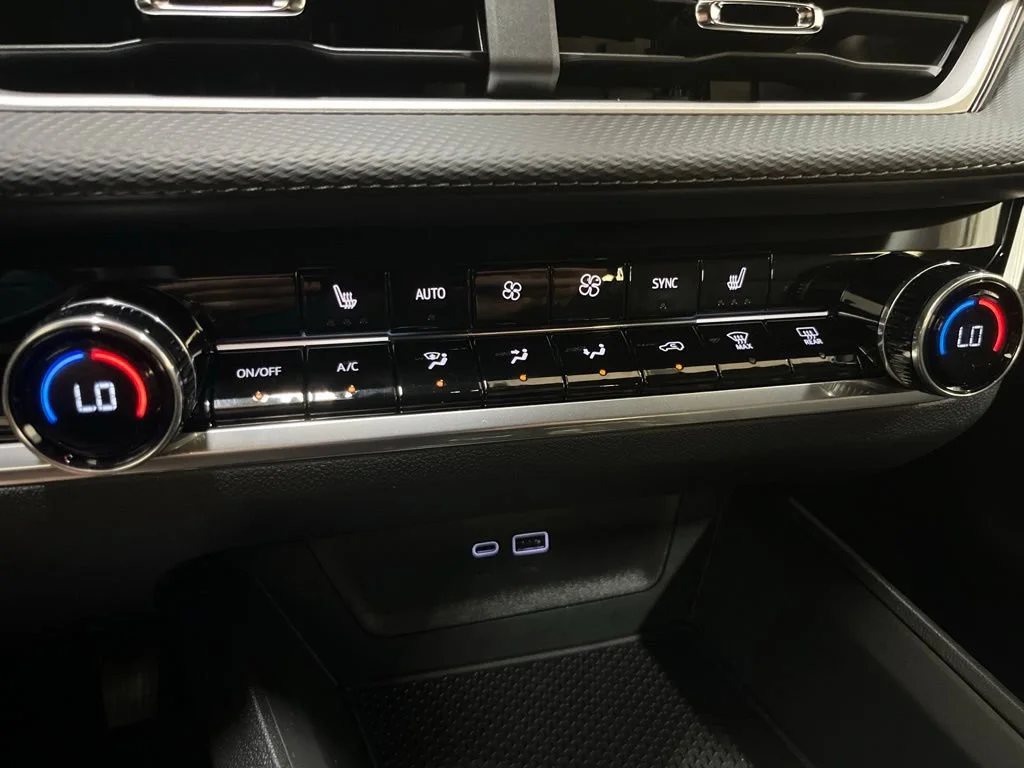 New 2027 Mosaic Black Metallic Chevrolet LT image 14