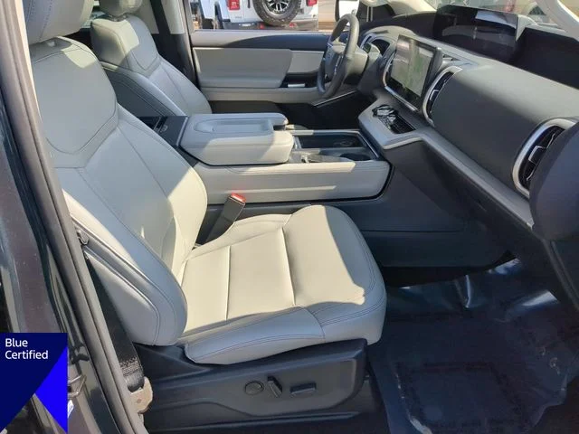 Used 2025 Blue Ford Active image 37