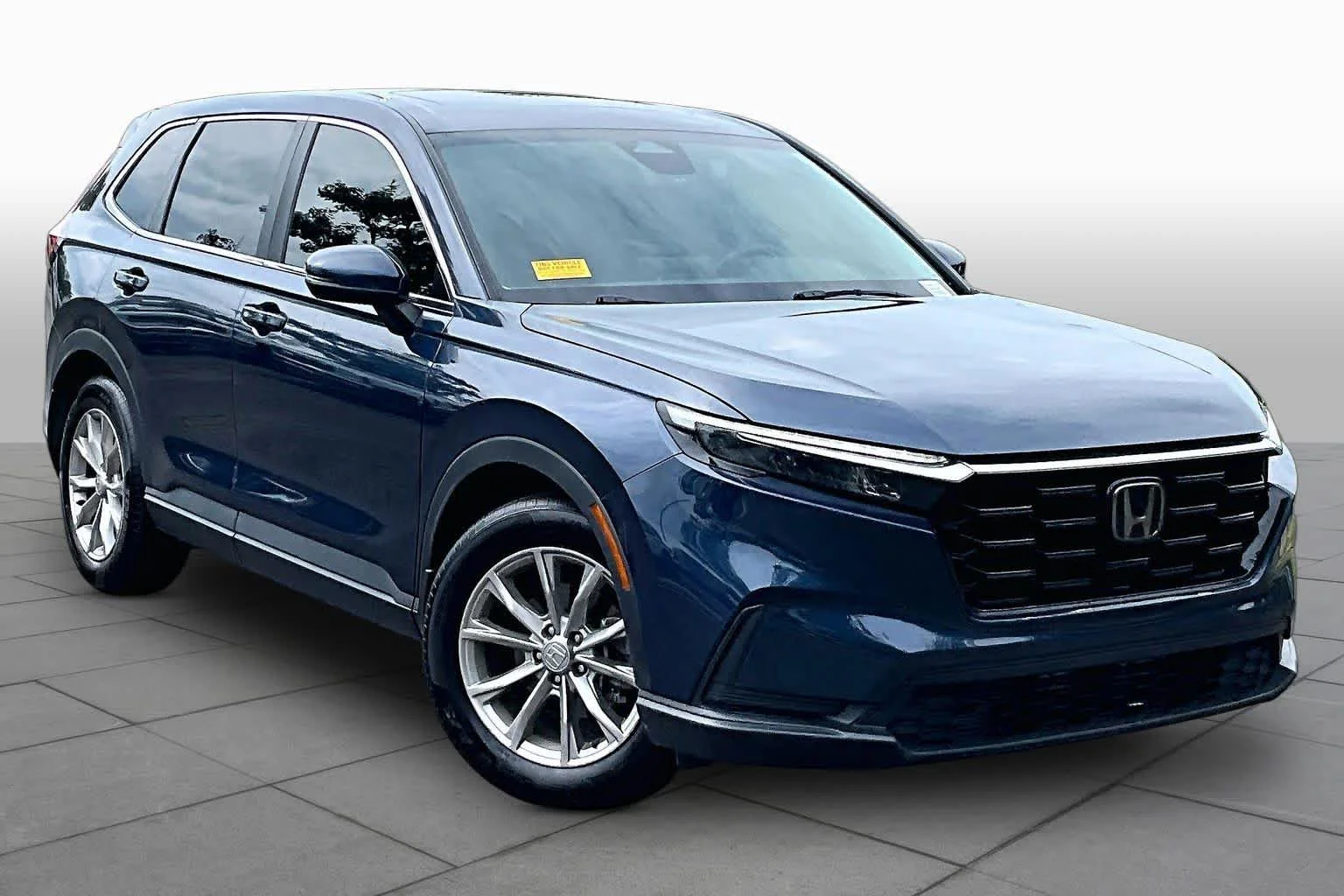 Used 2024 Canyon River Blue Metallic Honda EX image 4