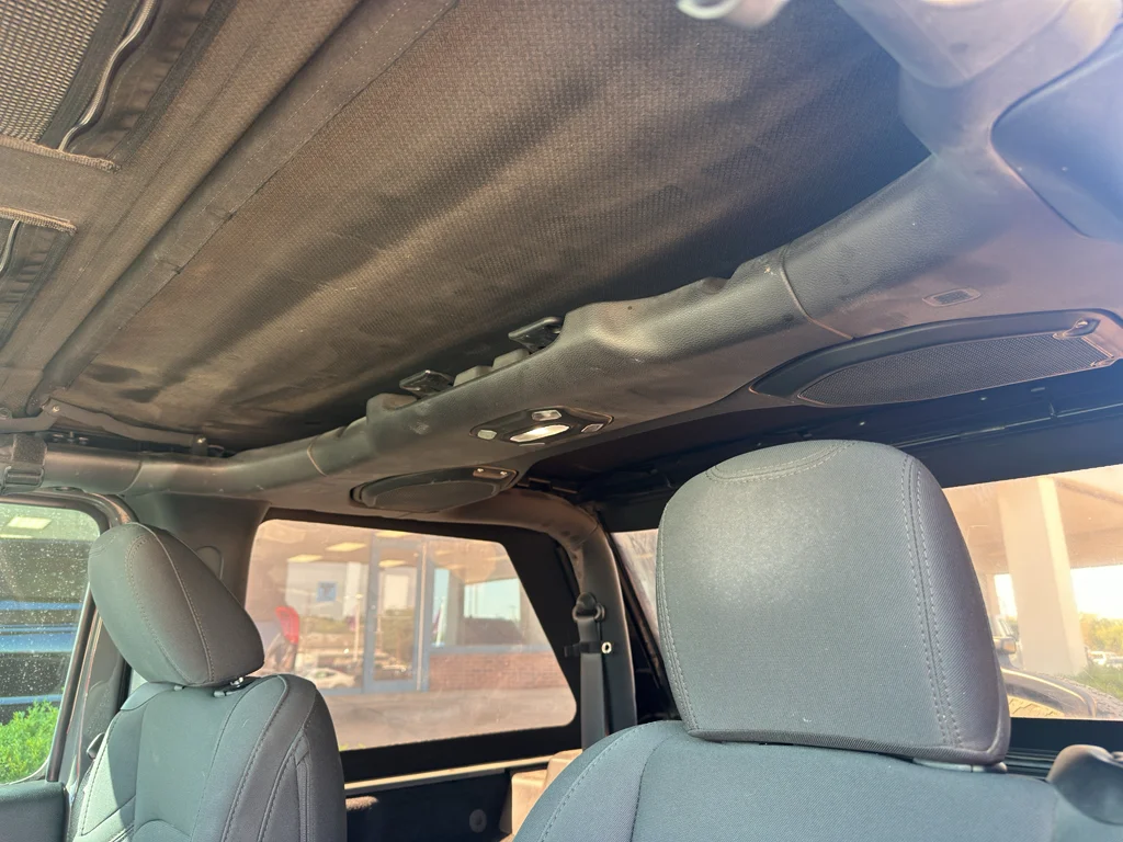 Used 2018 Sting-Gray Clearcoat Jeep Sport image 31