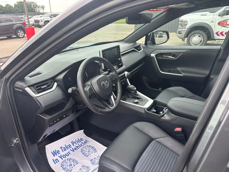 Used 2021 Gray Toyota XSE image 27
