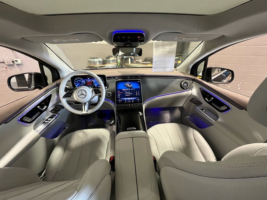 2024 MERCEDES-BENZ EQE-CLASS SUV - Image 12