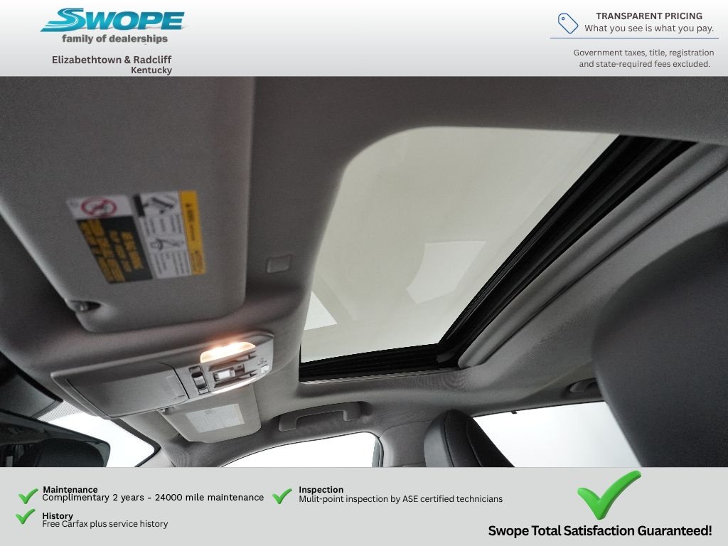 Used 2022 Wind Chill Pearl Toyota XLE image 27