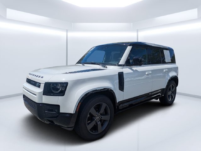 2025 Land Rover Defender X-Dynamic SE