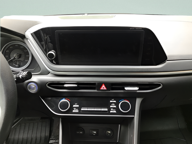 Used 2023 Red Hyundai SEL image 17