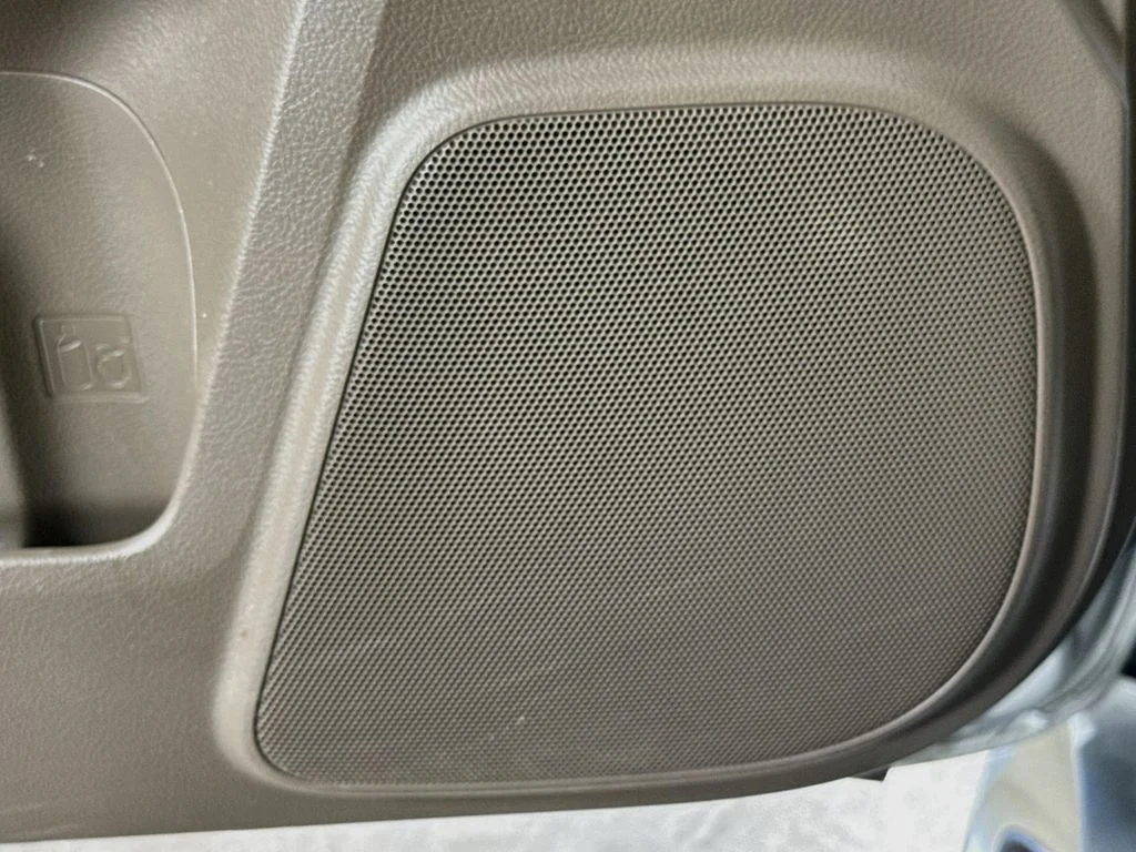 Used 2018 Silver Lexus 460 image 24