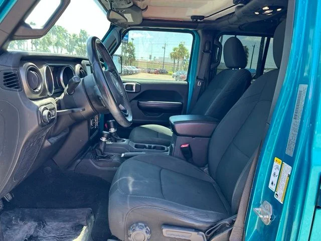 Used 2019 Blue Jeep Unlimited Sport S image 11