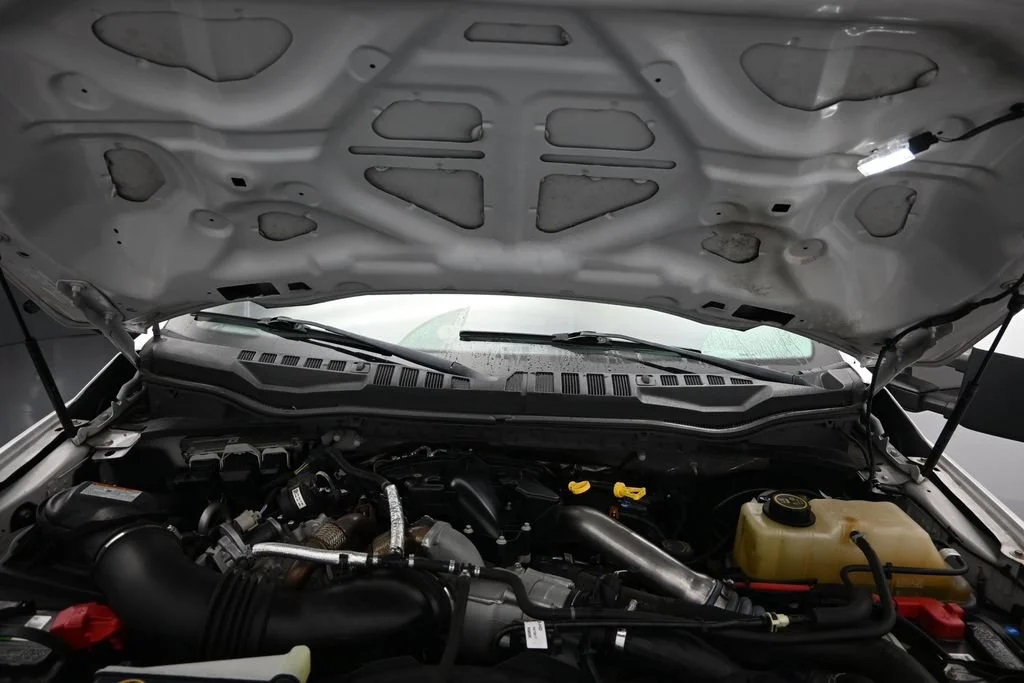 Used 2019 Oxford White Ford XLT image 18