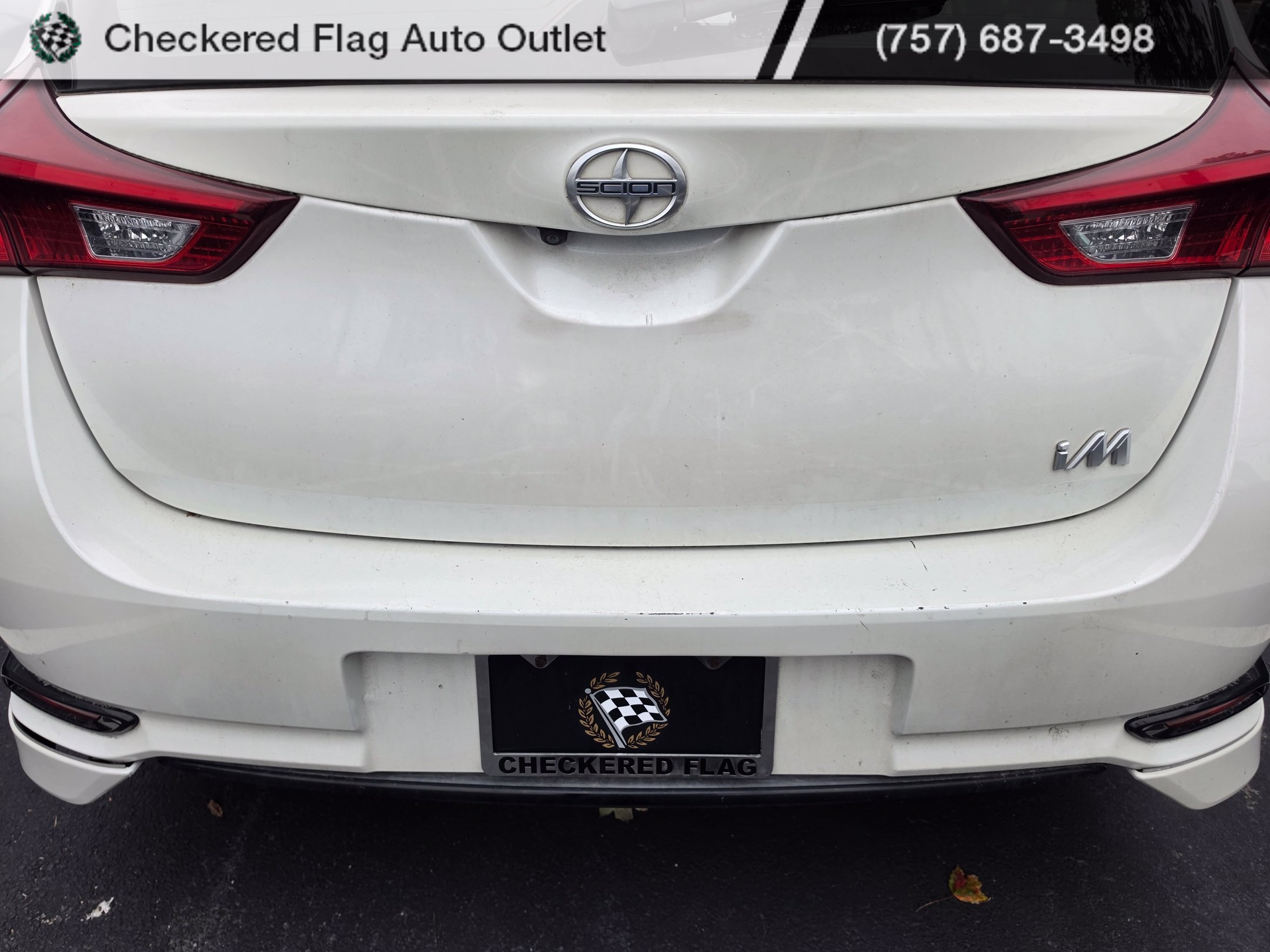 Used 2016 Blizzard Pearl Scion Base image 7