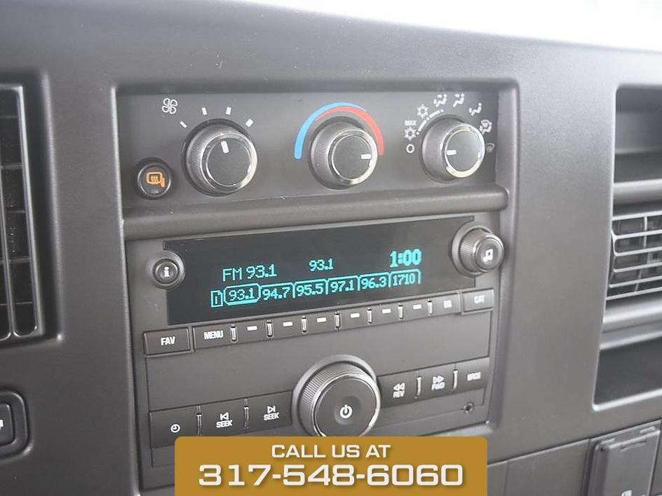 2026 Chevrolet Express Cargo Work Van - Photo 28