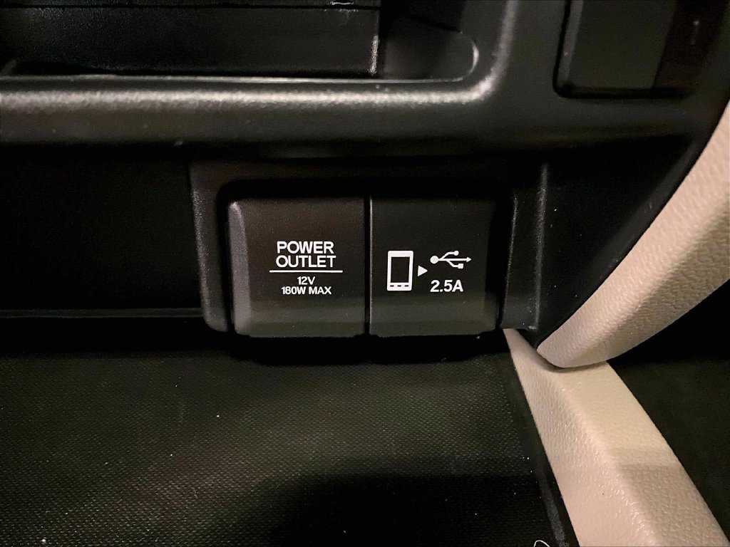 Used 2020 White Honda EX-L image 27
