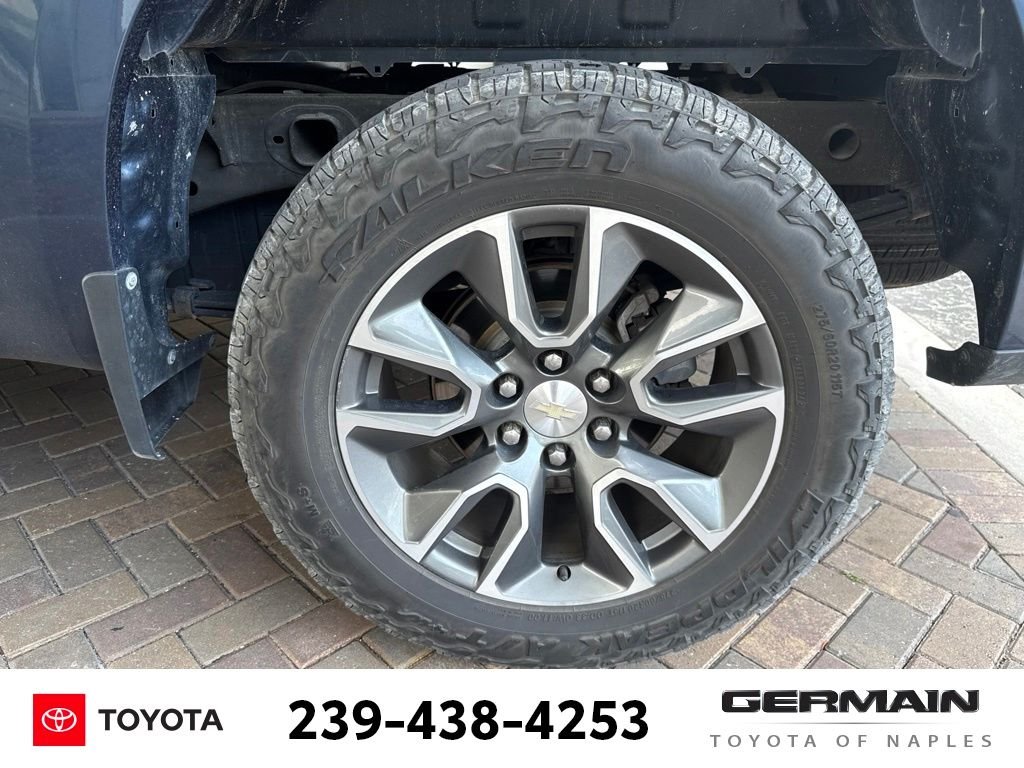 Used 2022 Blue Chevrolet LT image 13