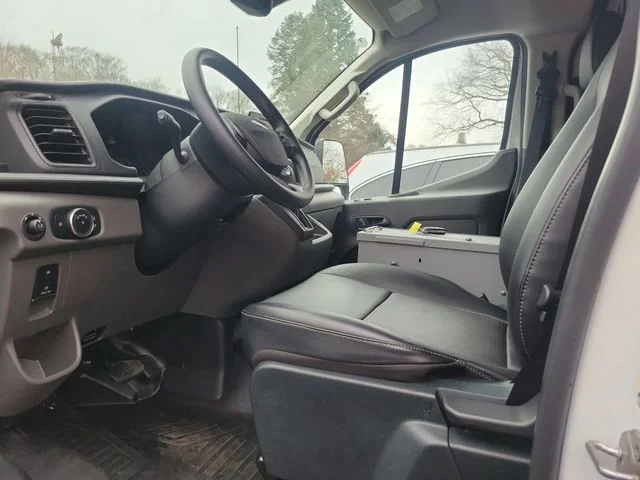 2023 Ford Transit Van Base - Photo 7